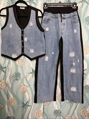 LA DIOSA Distressed Denim Vest & Jogger Set in Light Blue and Black